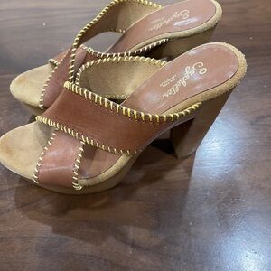 Stylish Brown Leather Heels by Seychelles